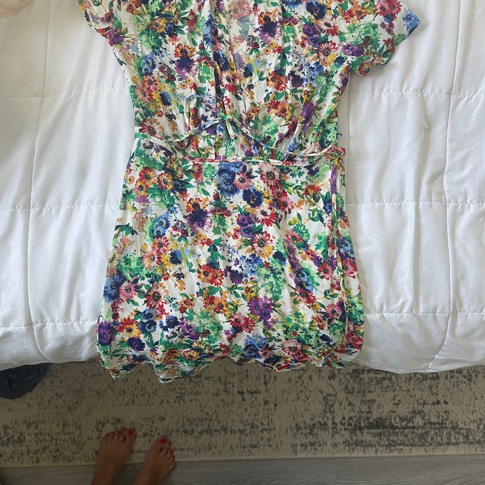 LULU WRAP DRESS SMALL